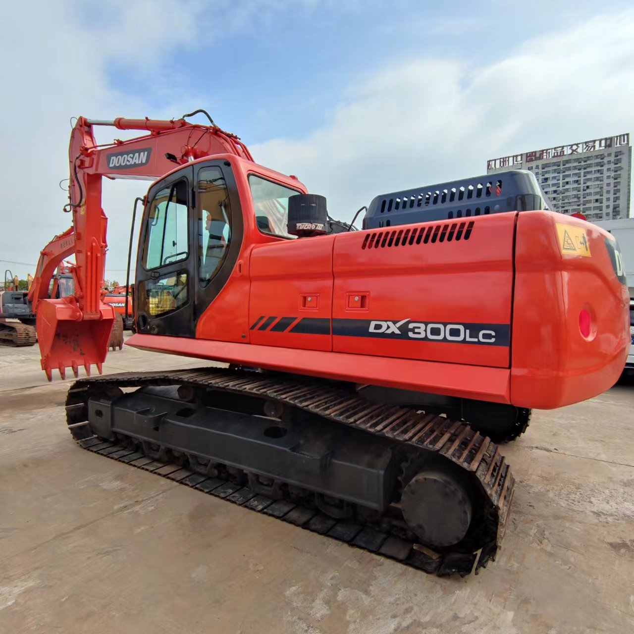 Doosan DX300LC